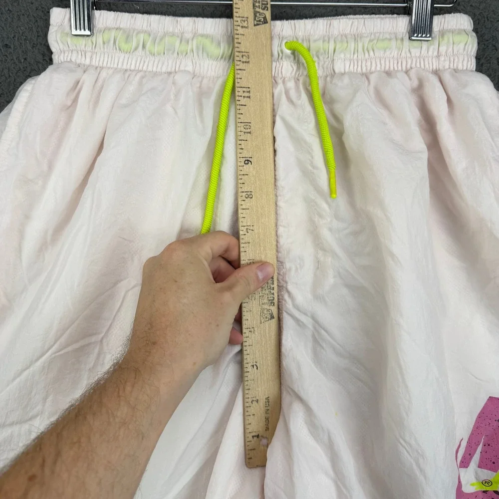 Jordan Mens Pink Neon Graphic Mesh Lined Athletic Shorts Size Medium 12246